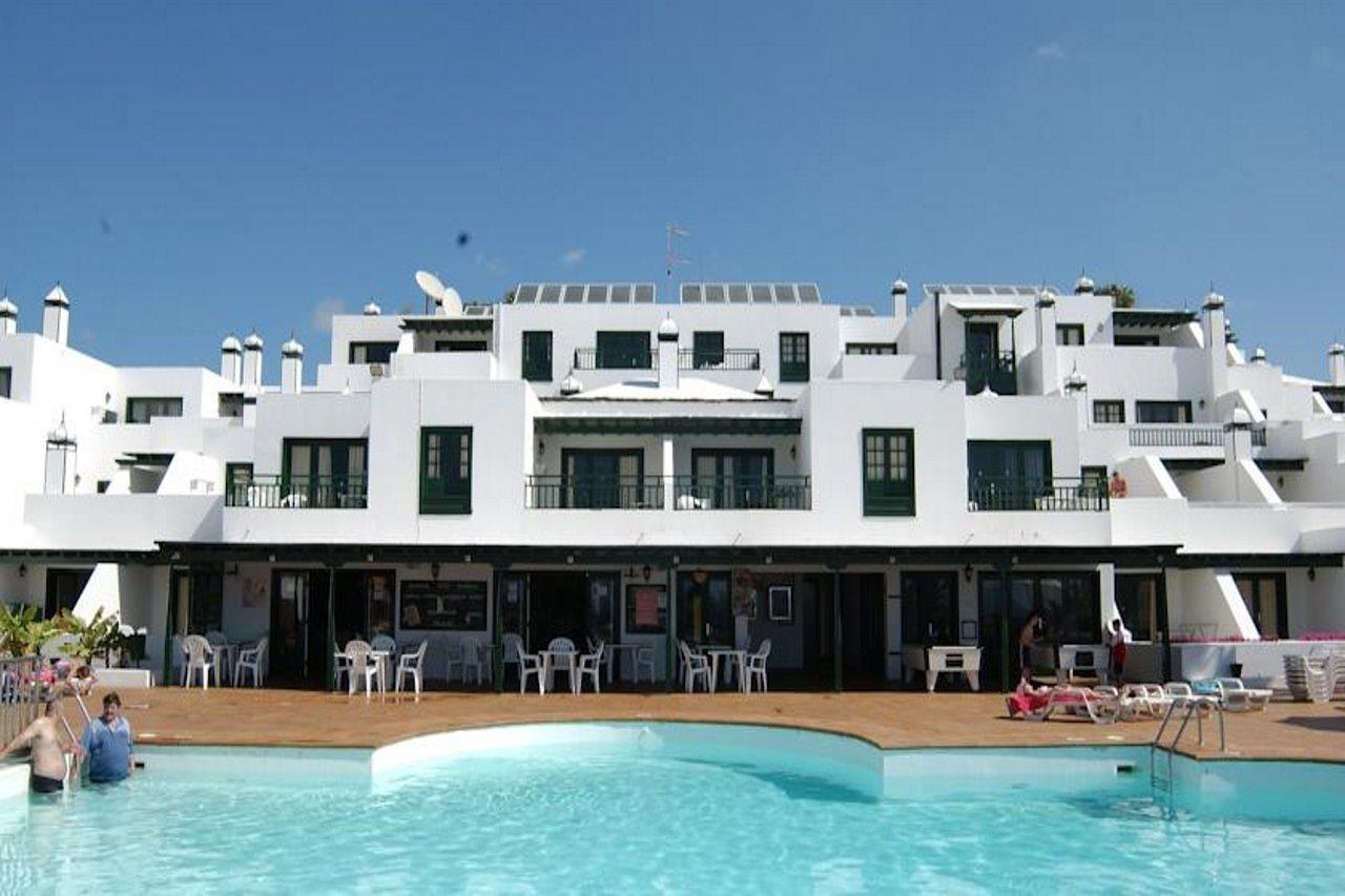 Apartamentos Los Pueblos Puerto del Carmen  Exterior photo